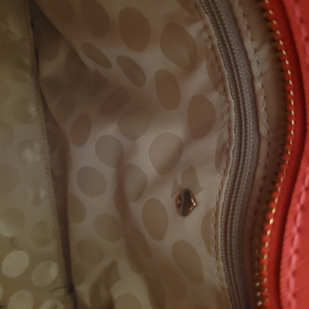Handbag - Picture 4 of 7